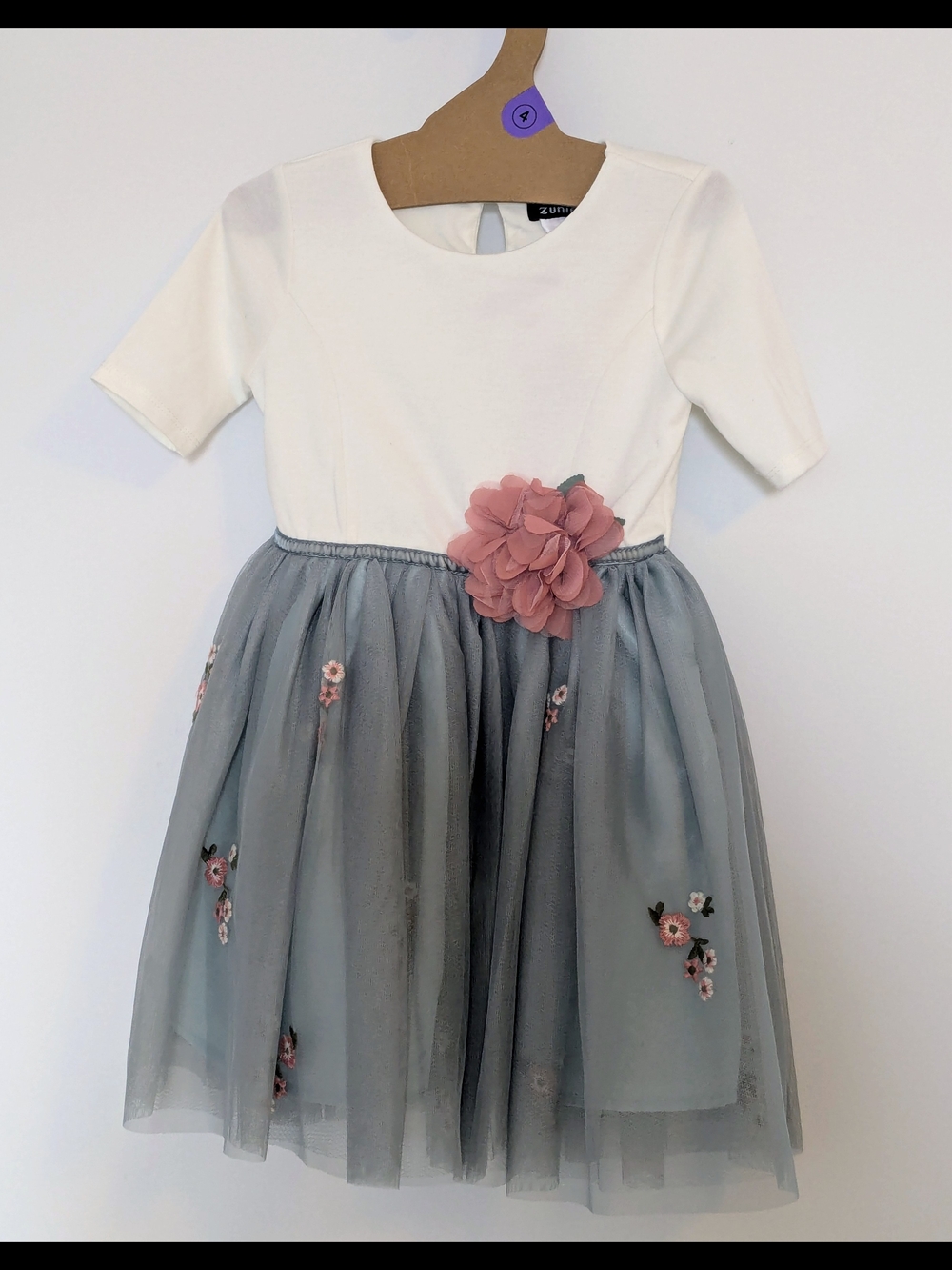 Zunie White And Green Embroidered Skirt and Pink Floral Accent 4T